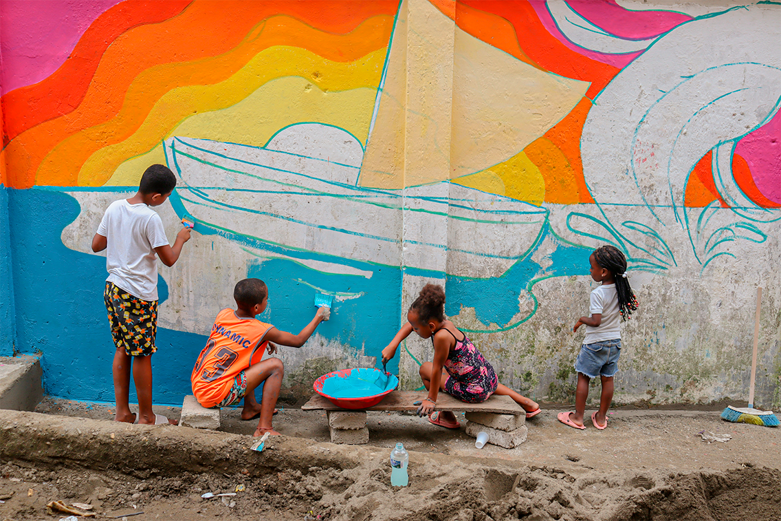 Imagen de participantes Mural Guapi Artesanal