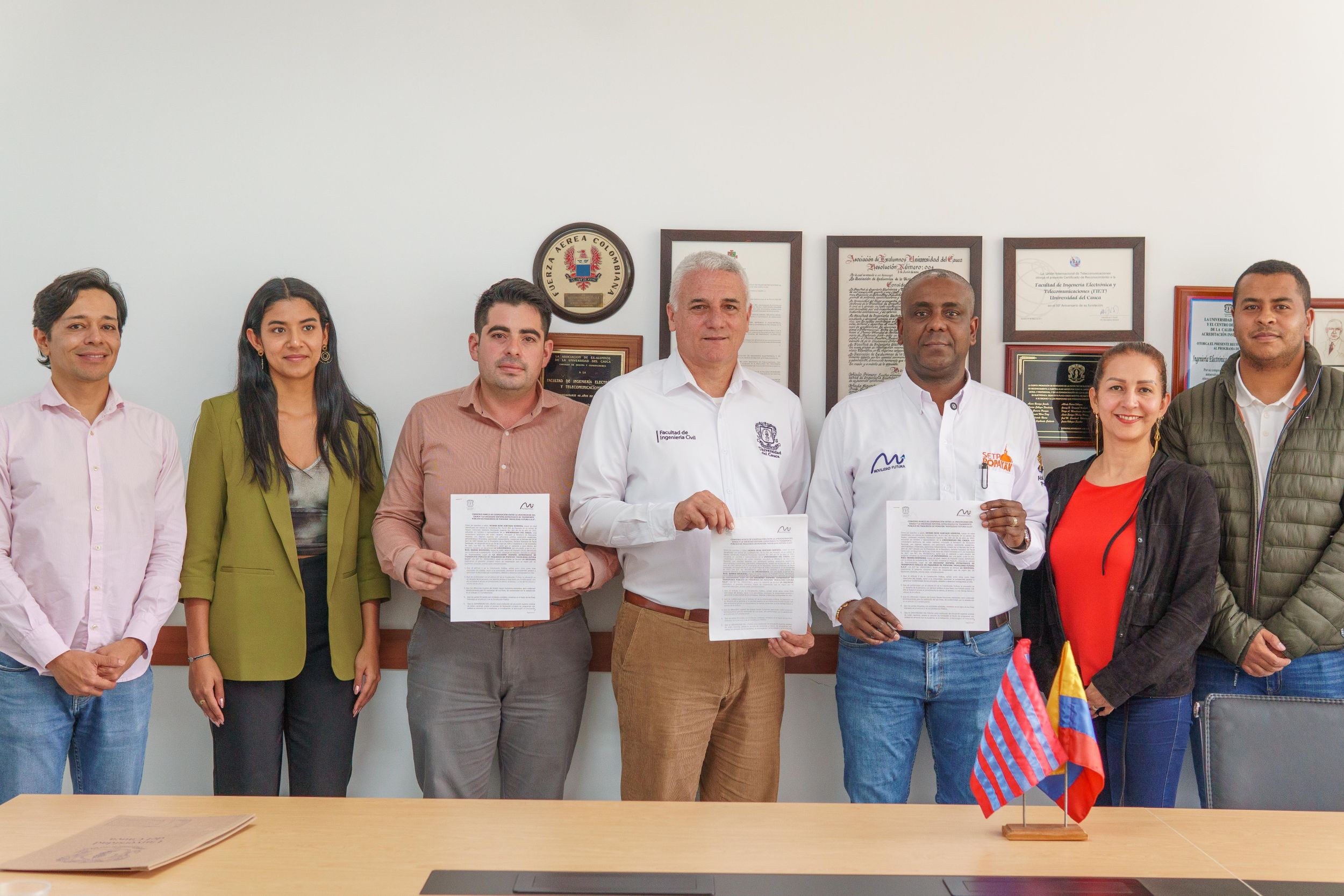Imagen de Directivos Unicauca y Movilidad Futura