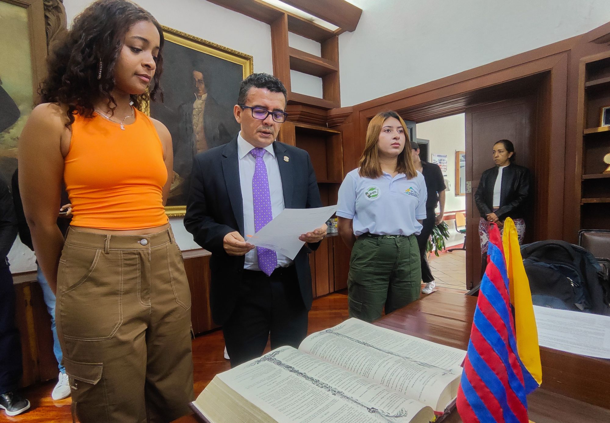 Imagen de representantes estudiantiles en el Consejo Académico