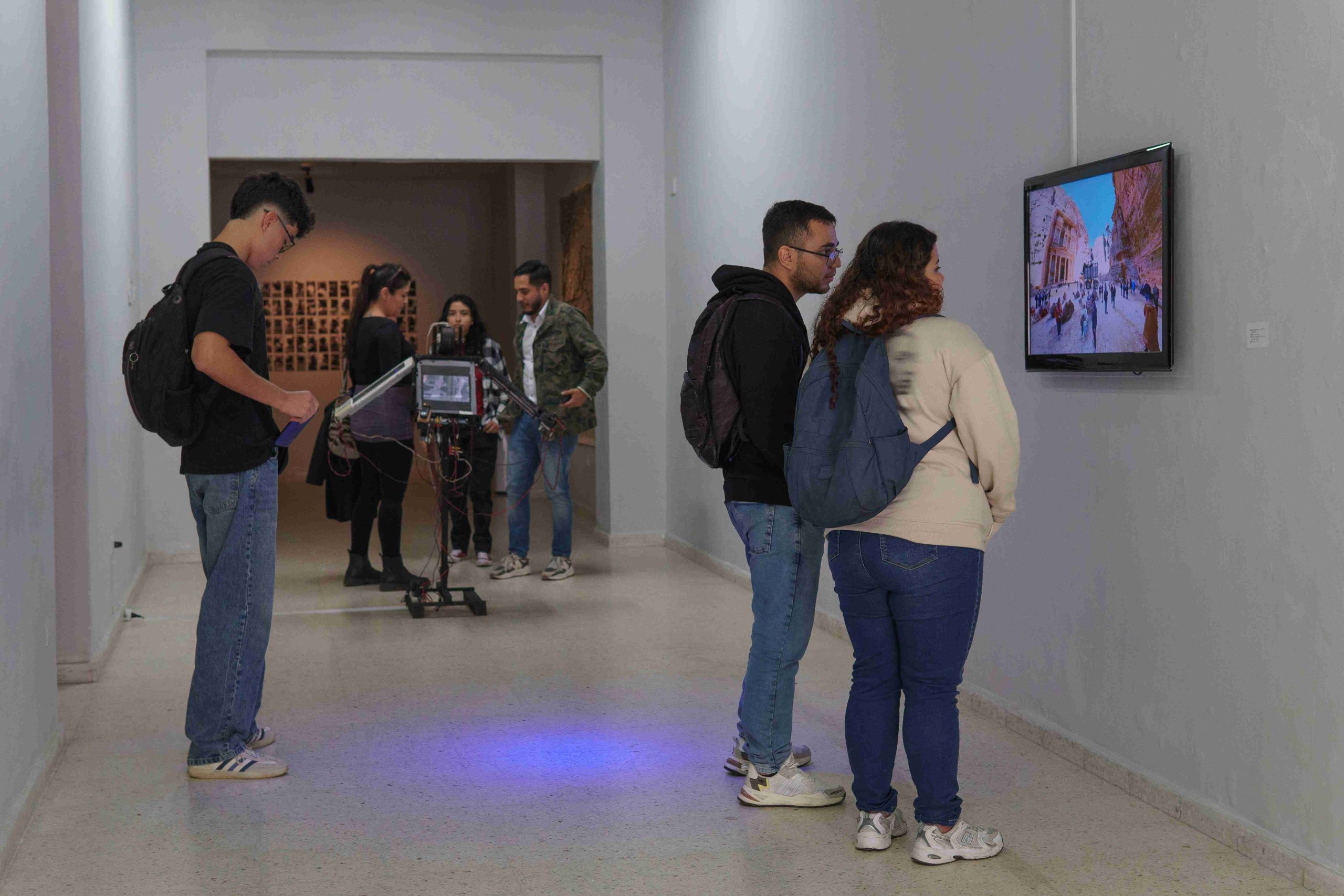 imagen público en exposición Ever Astudillo