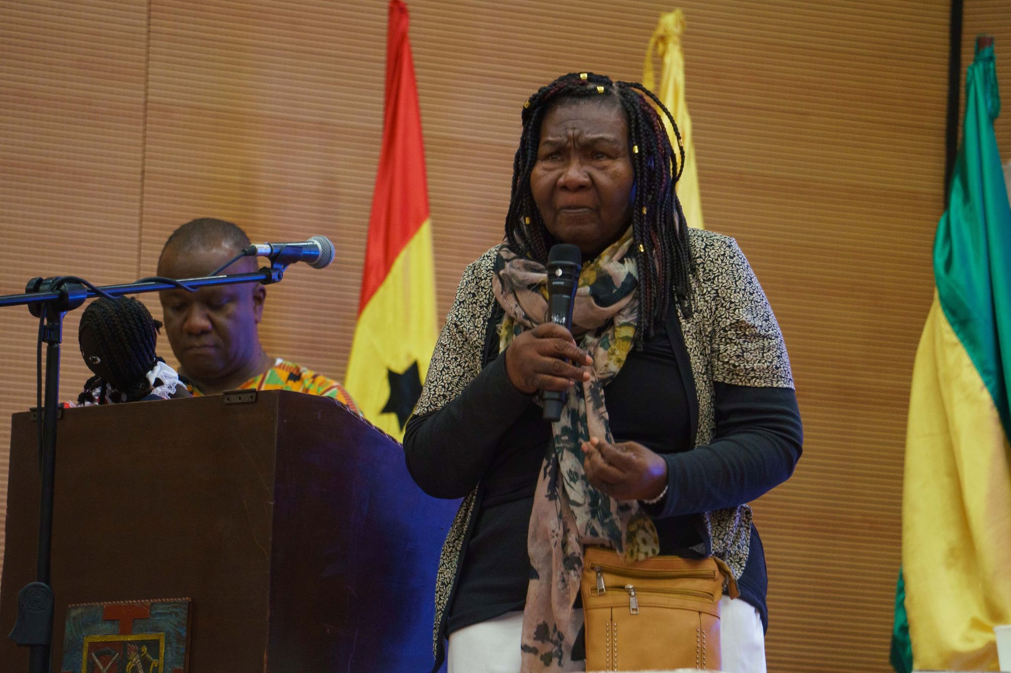 Imagen de : la poeta afrocolombiana Mary Grueso Romero, egresada y profesora de la Universidad del Cauca
