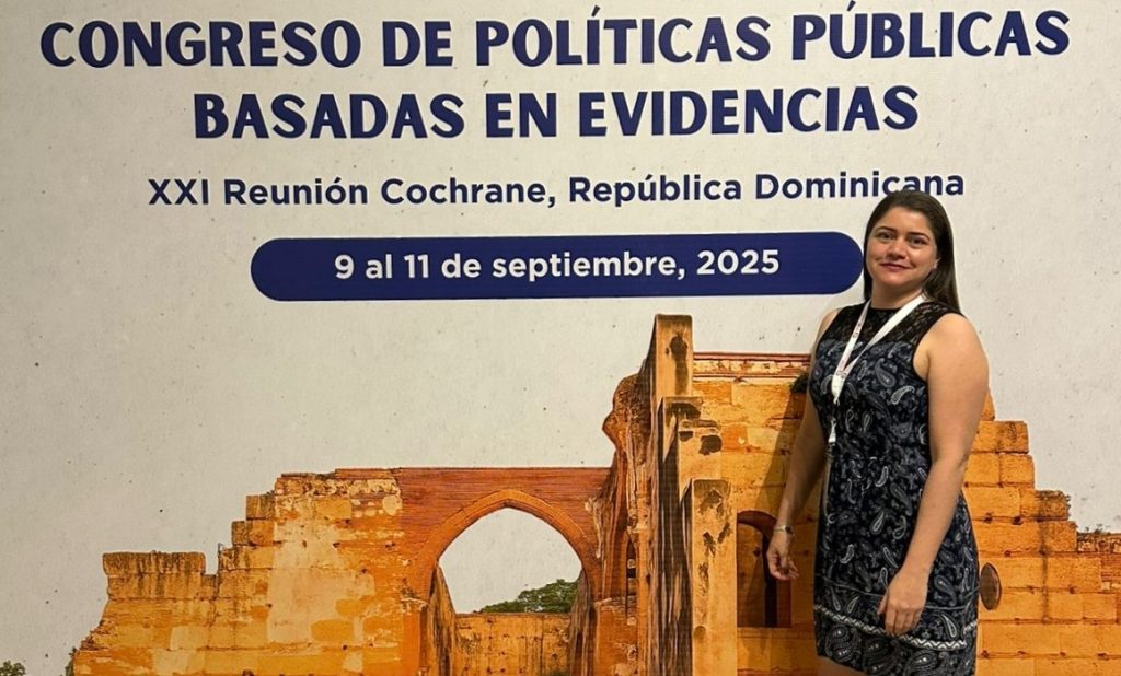 Imagen de la doctora Ángela María Merchán durante el Congreso de Políticas Públicas Basadas en Evidencias y XXI Reunión de la Red Cochrane Iberoamericana.