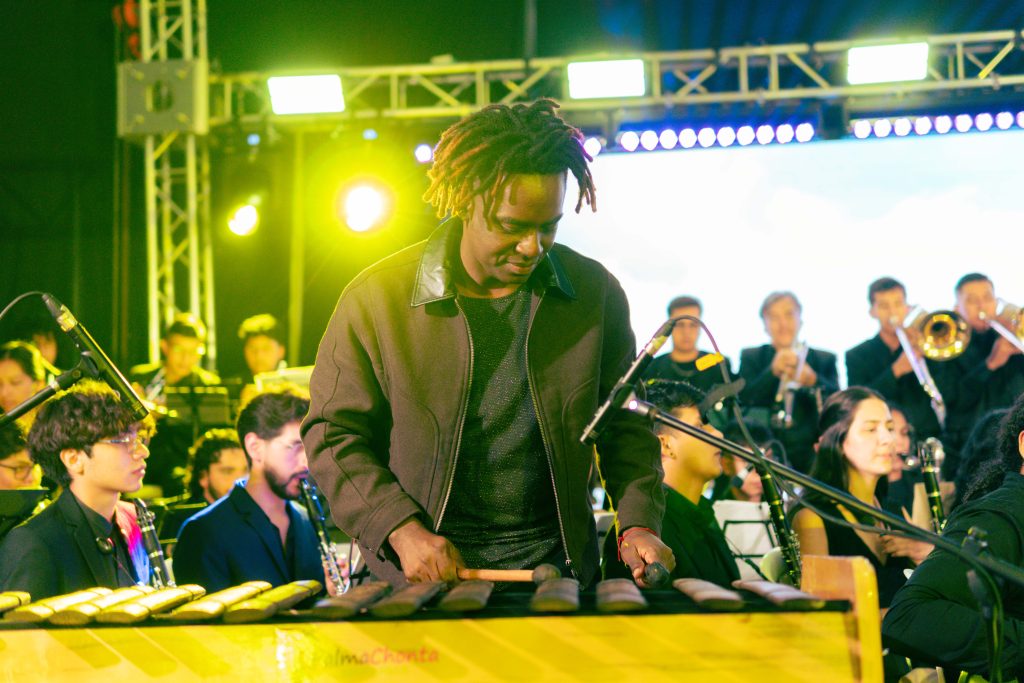 Imagen Kike Riascos y Banda Sinfónica de Unicauca