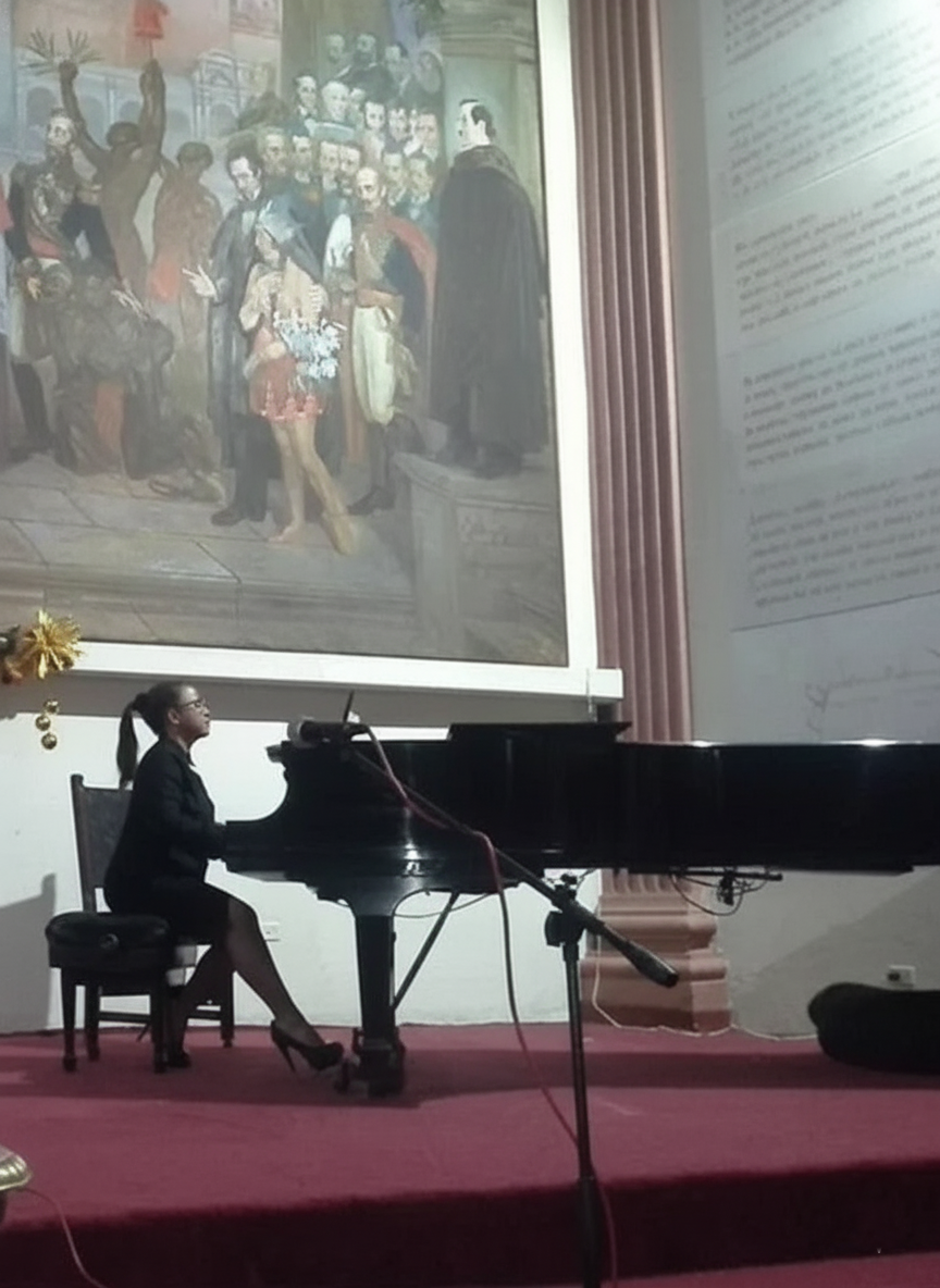 Imagen Pianiasta Adriana Valera