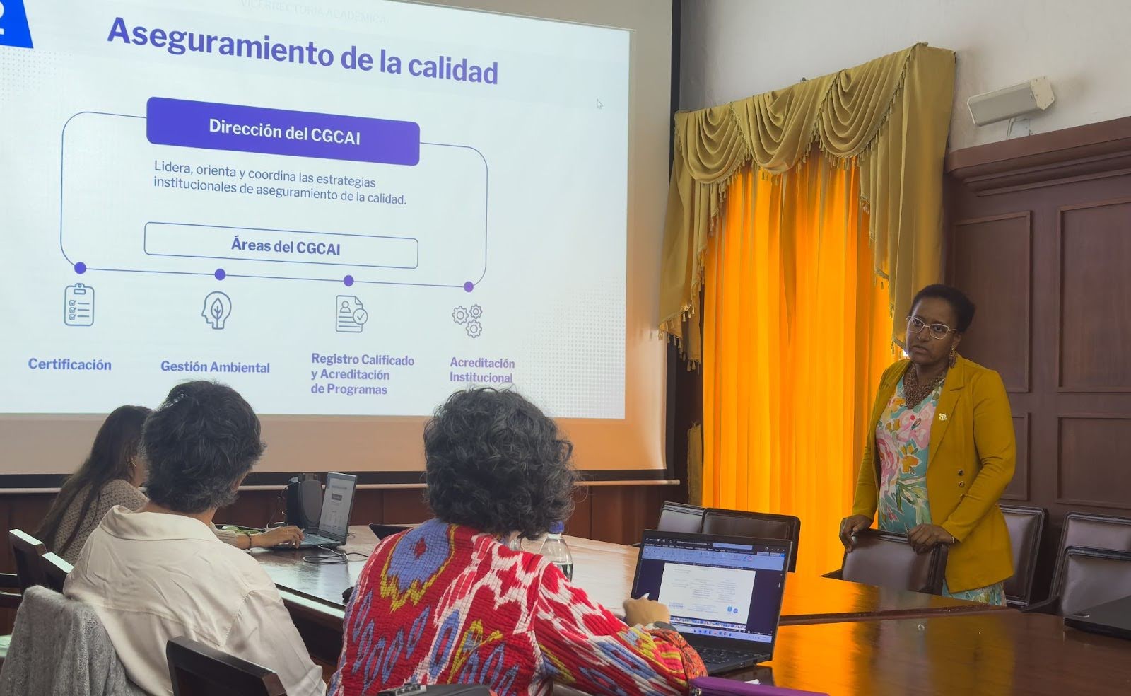 Imagen Visita de Pares