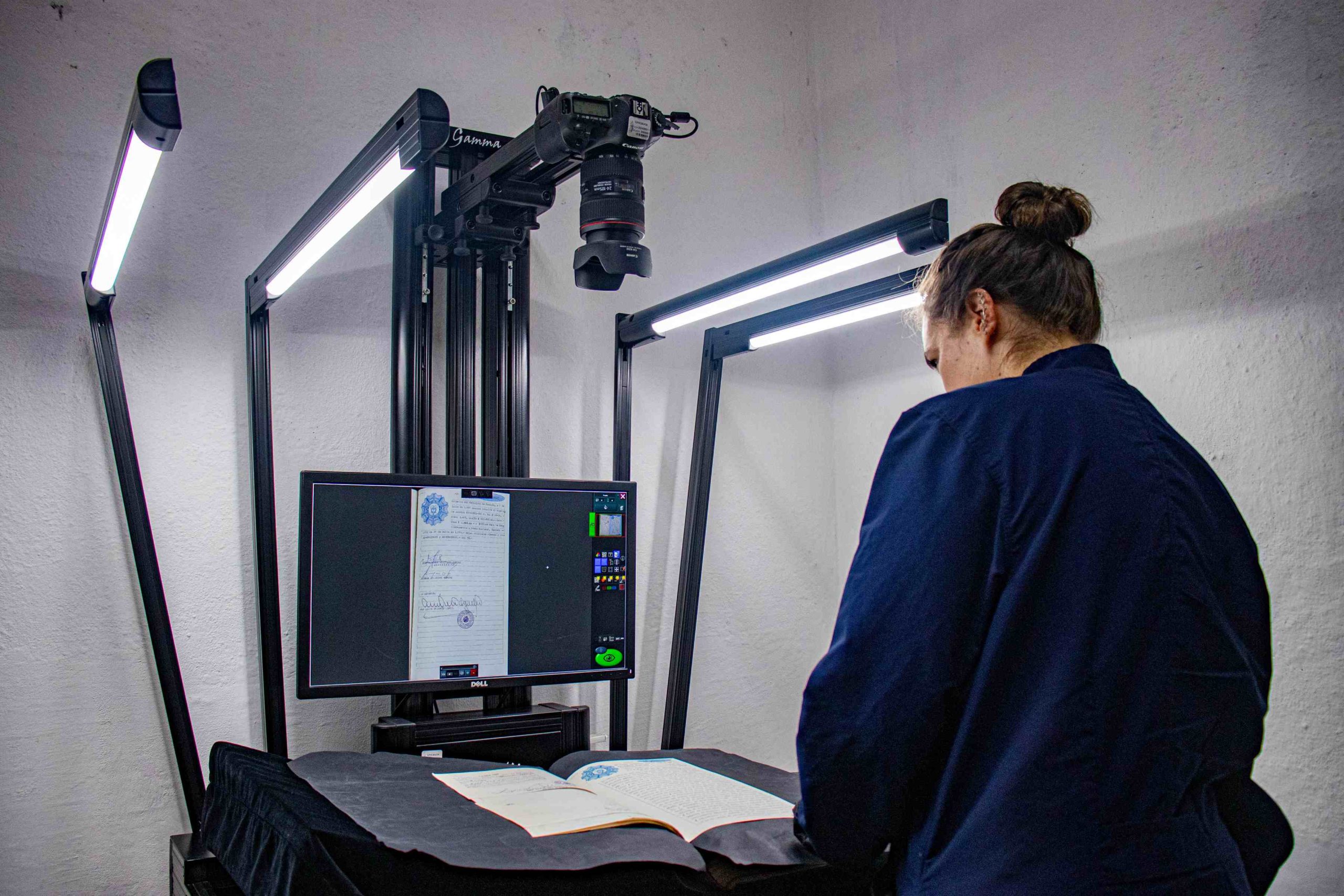 Imagen Digitalización documentos archivo histórico