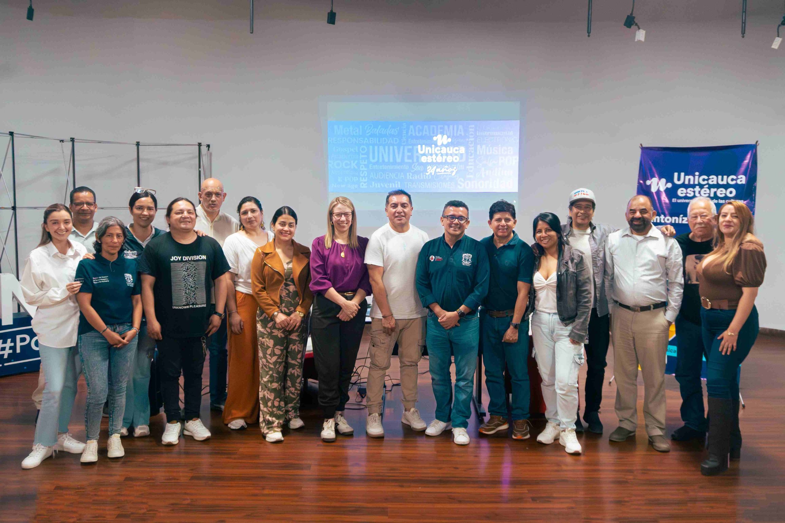 Imagen Colectivos Emisora