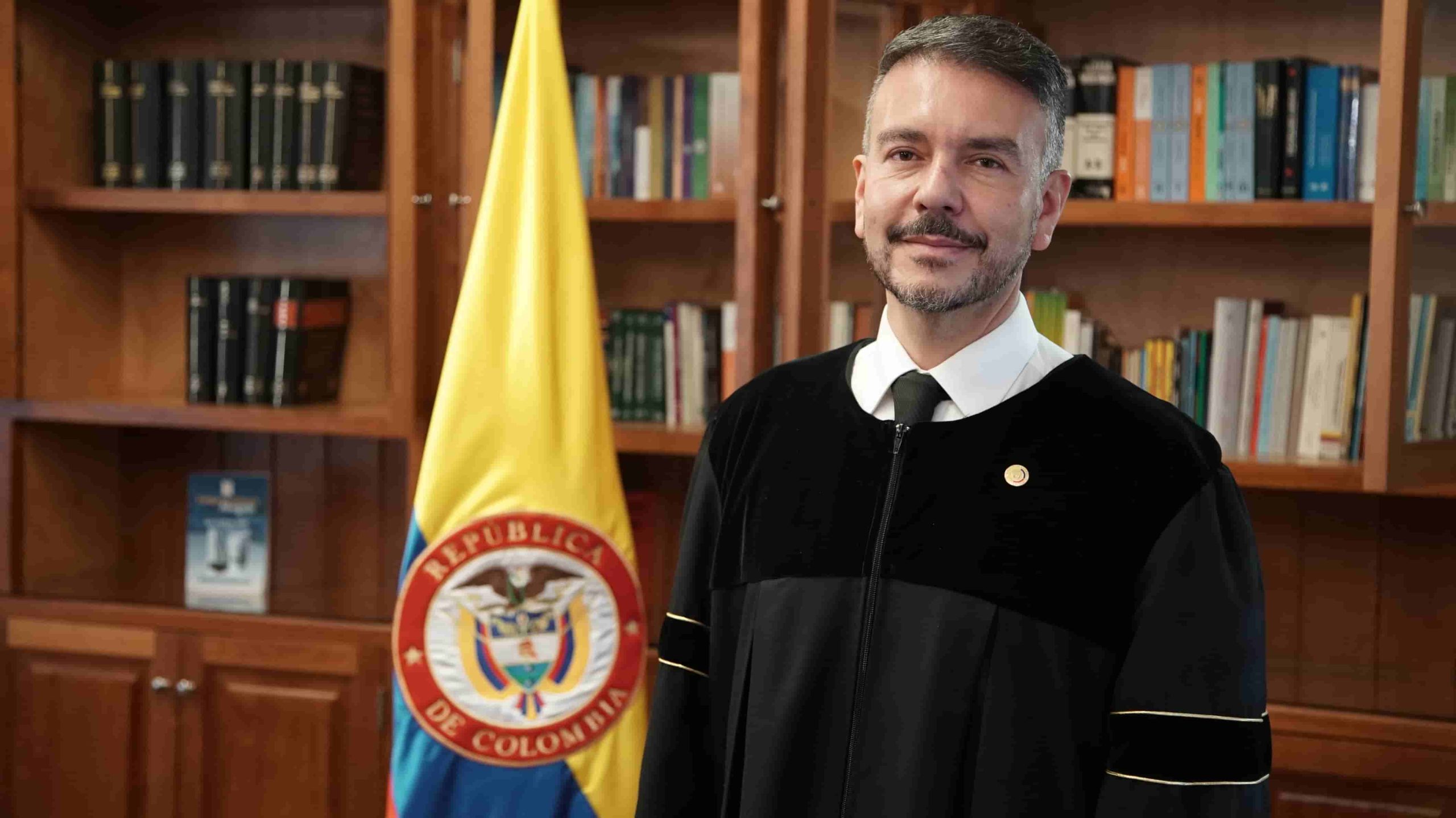 Imagen abogado Carlos Arturo Ramírez Vásquez