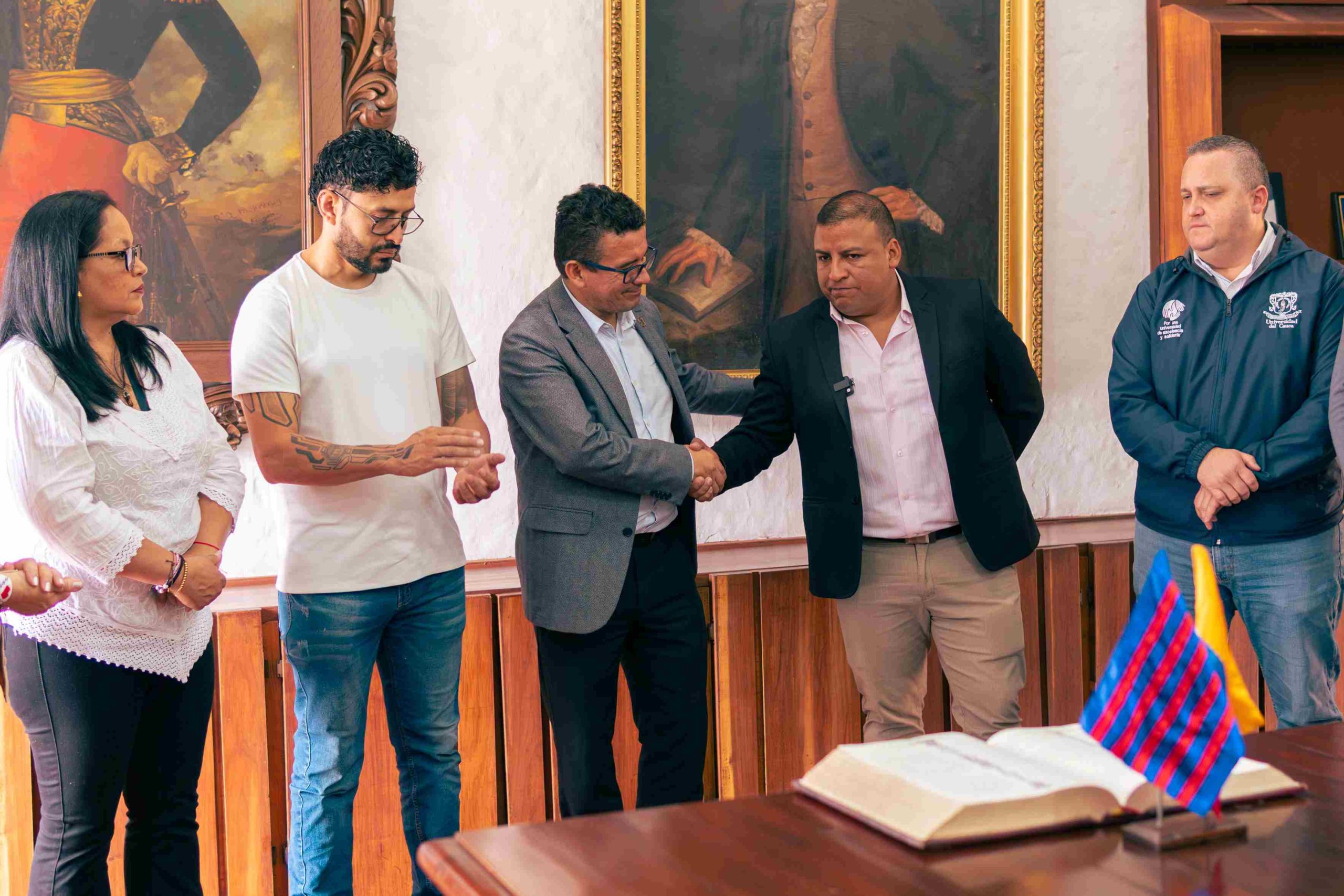 Imagen Posesión Representante de Egresados 2