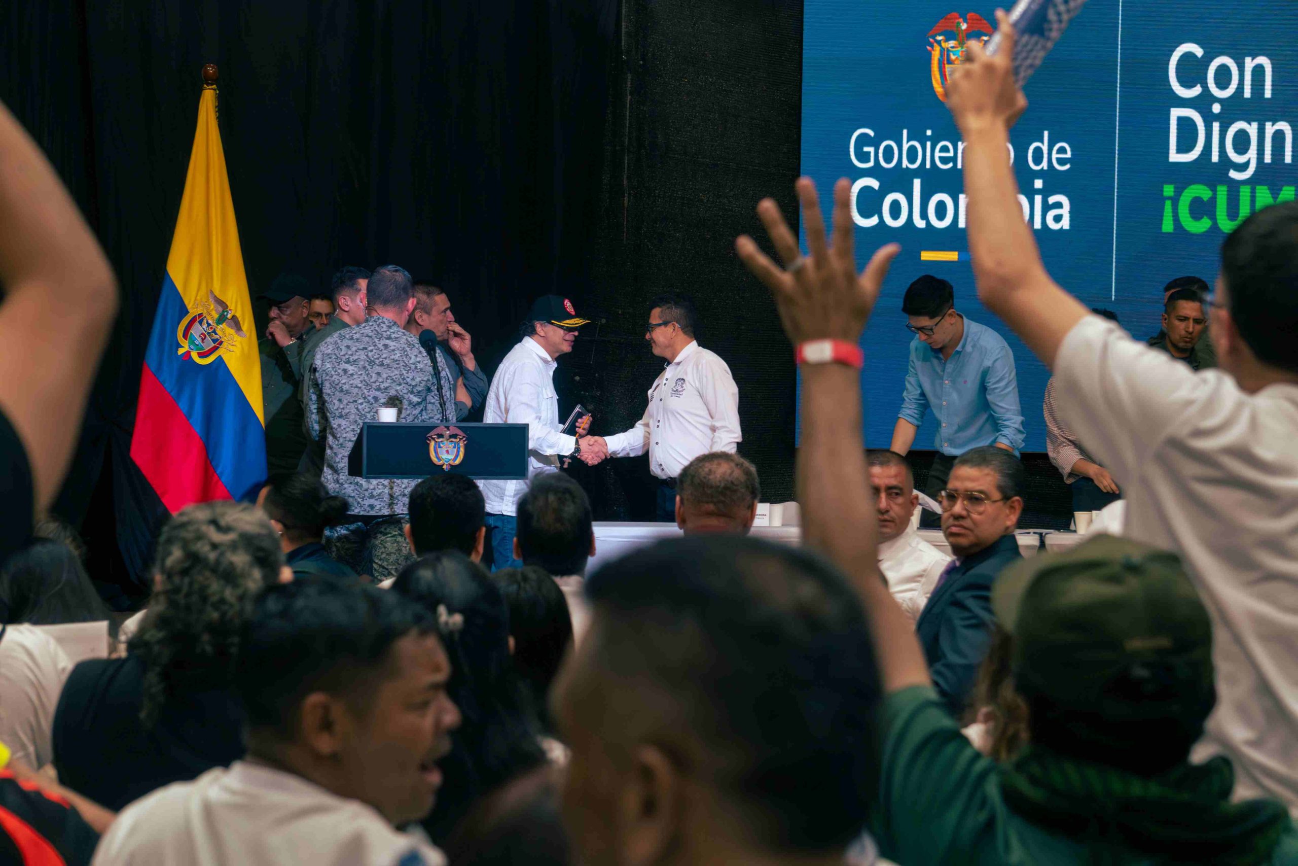 Imagen Rector y Presidente Petro