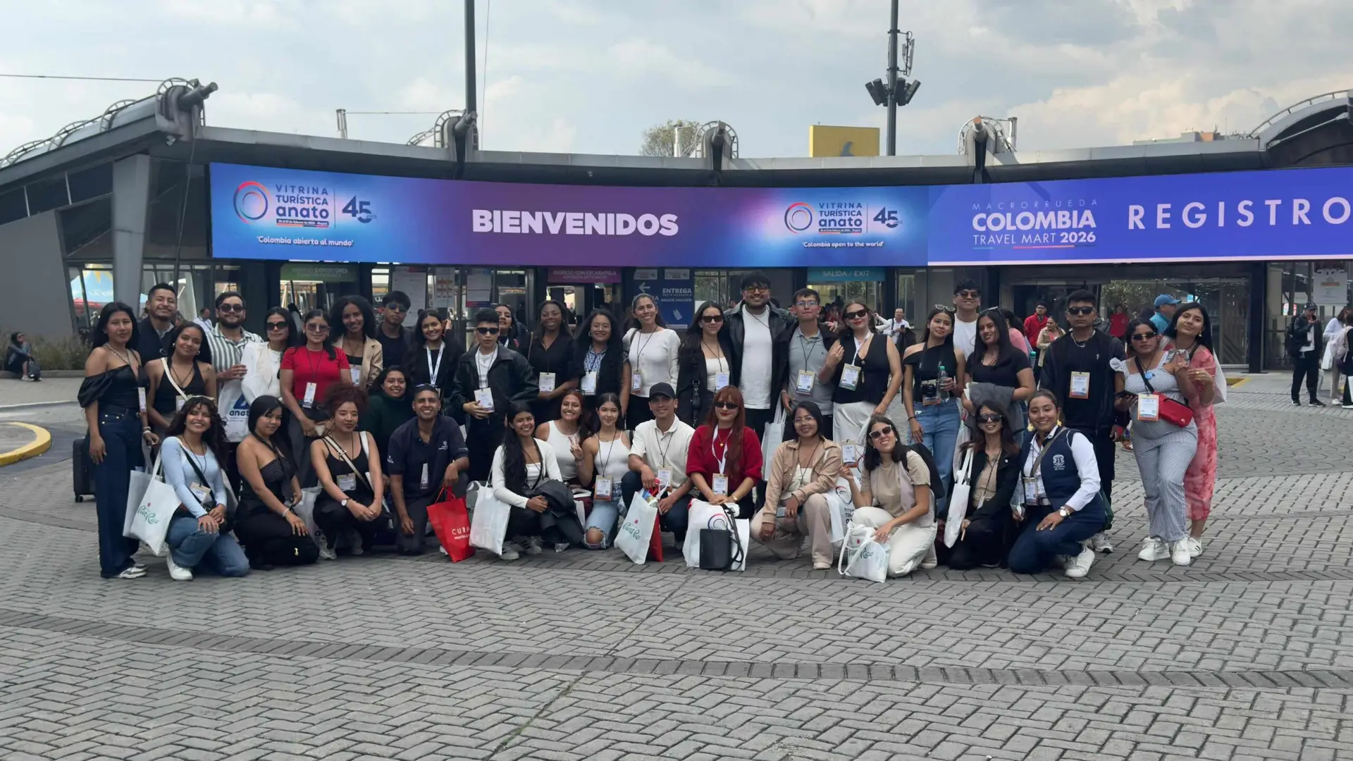 Imagen Estudiantes de Turismo Universidad del Cauca