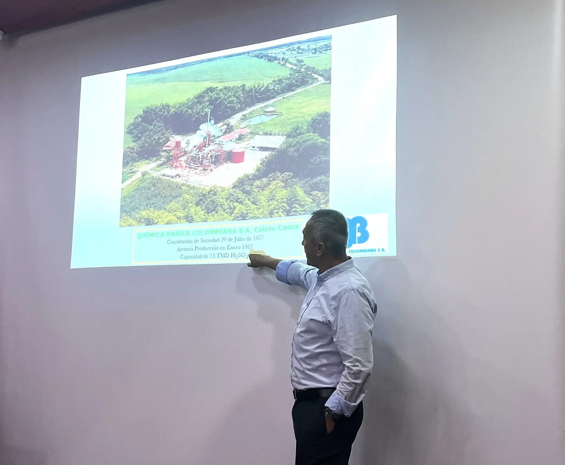 Imagen Docente Visita Técnica Caldas