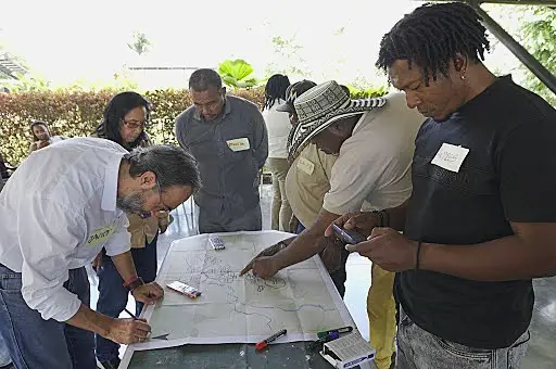 Imagen participación de comunidad en Diplomado