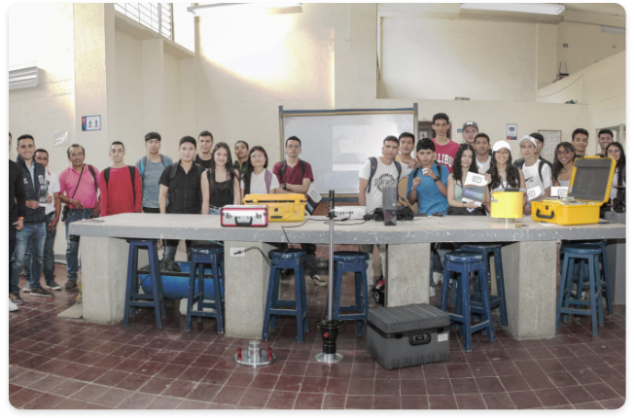 Imagen Laboratorio de Materiales (Geotecnia)