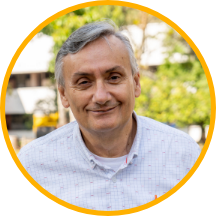 Jefe de Departamento Julio César Diago Franco